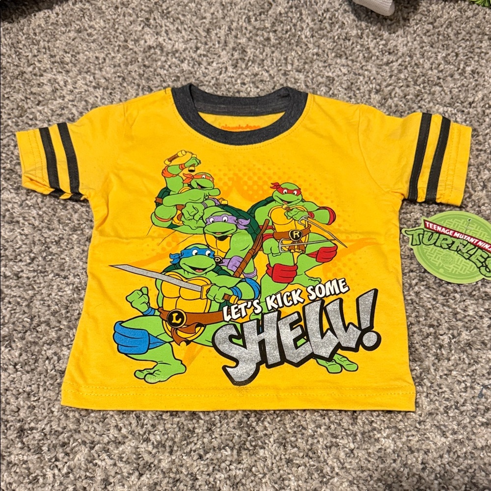 Nickelodeon Yellow Teenage Mutant Ninja Turtles Graphic Tee